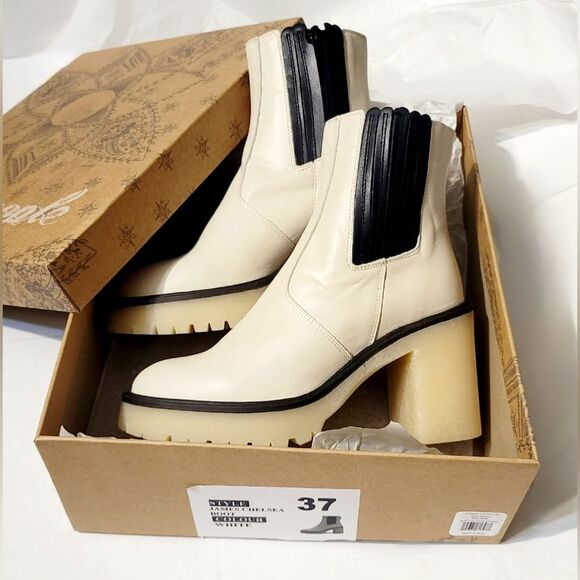 NWT Free People James Chelsea Leather Zip Ankle Boots White Made in Spain, Sz 37 - Picture 2 of 16
